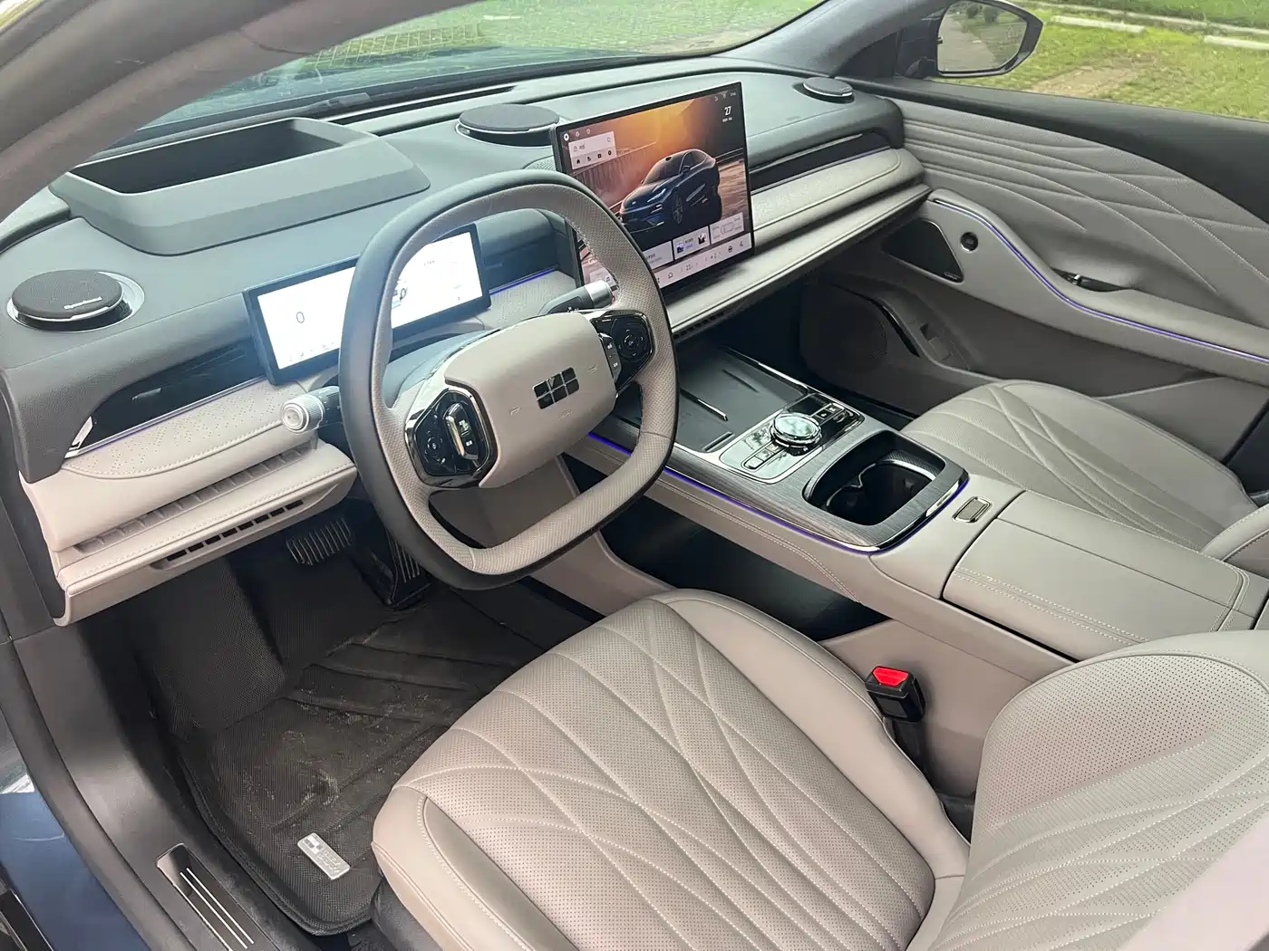 Geely Galaxy Galaxy Xingyao 8 2025 130km EM-P Starship Edition фото 9