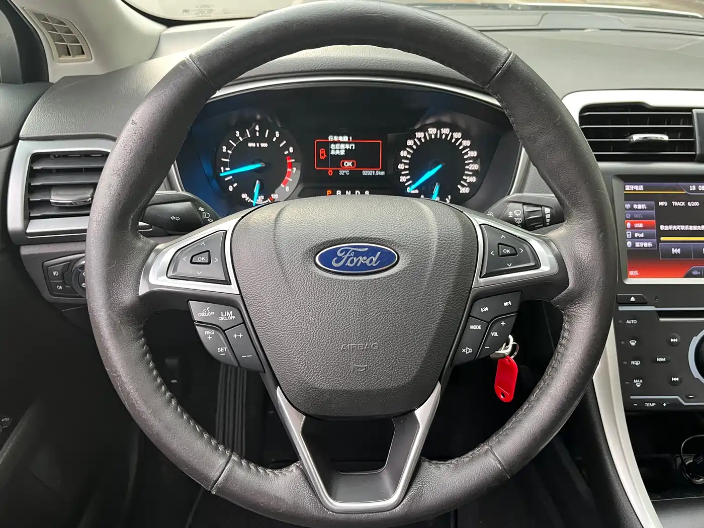 FORD MONDEO