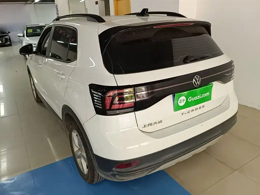 VOLKSWAGEN TU KAI