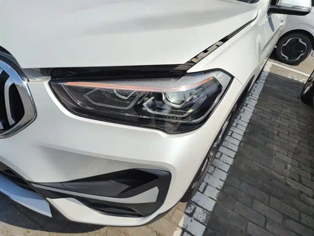 BMW X1 2020 sDrive20Li Premium Edition фото 24