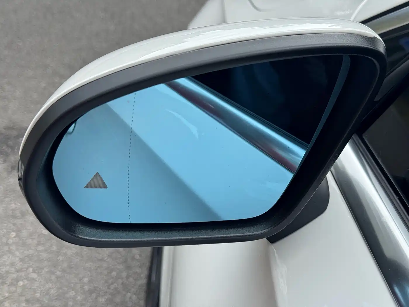 Mercedes-Benz A-Class 2022 Facelift III A 200 L Sport Sedan Fashion фото 9