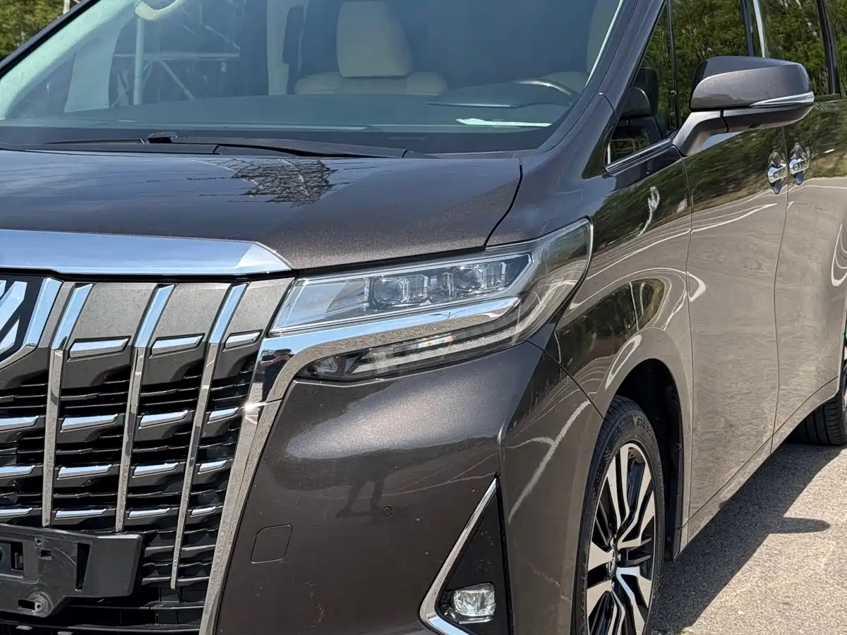 Toyota Alphard 2018 Facelift 3.5L Premium Edition фото 19