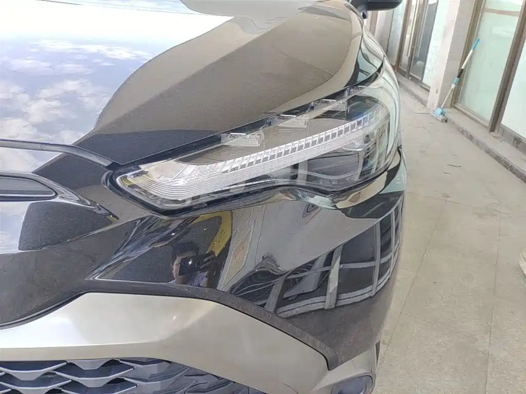 Toyota Frontlander 2022 2.0L CVT Luxury Edition фото 24