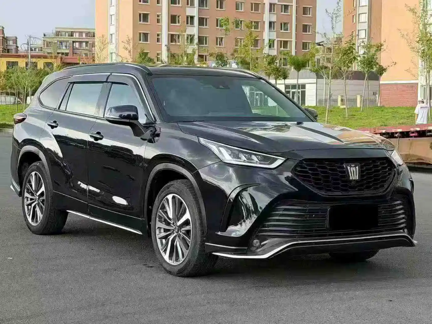 Toyota Crown Kluger 2024 2.5L HEV 4WD Premium Edition