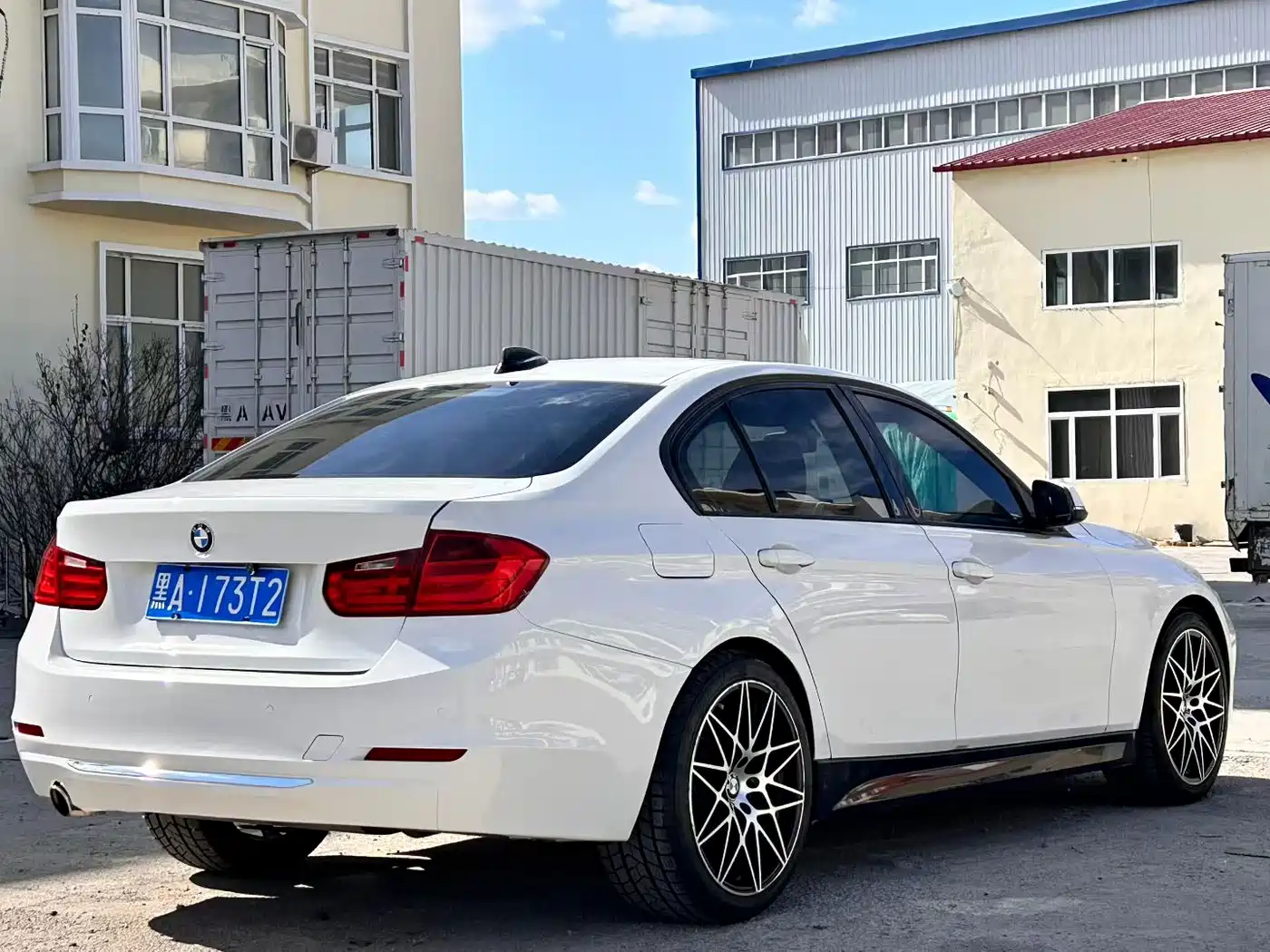 BMW 3 Series 2014 320i Fashion фото 7