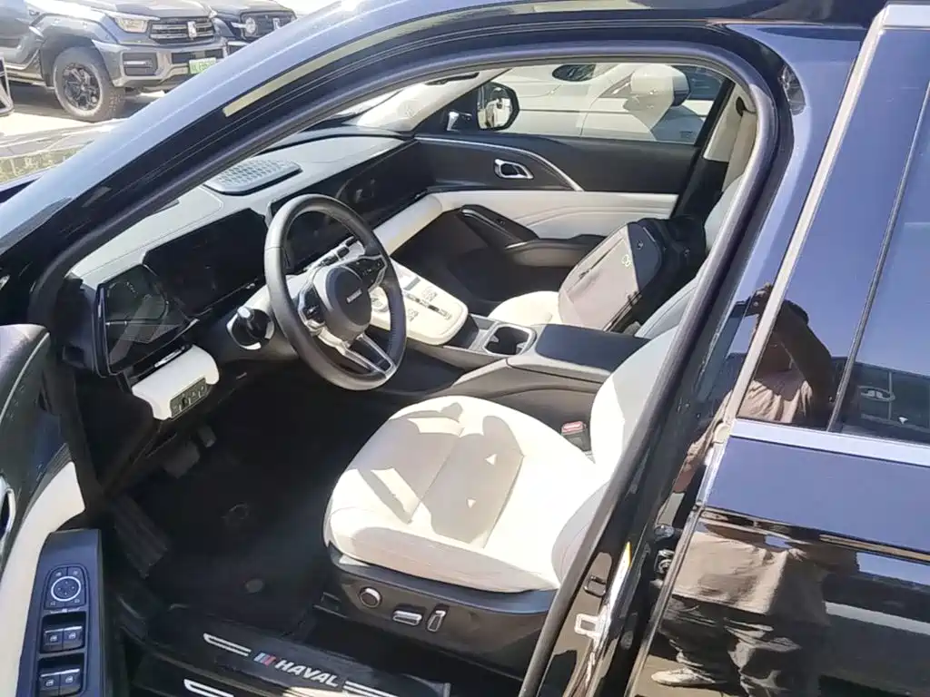 Haval Xiaolong MAX 2023 2023 1.5L Hi4 105 4WD Smart Flagship