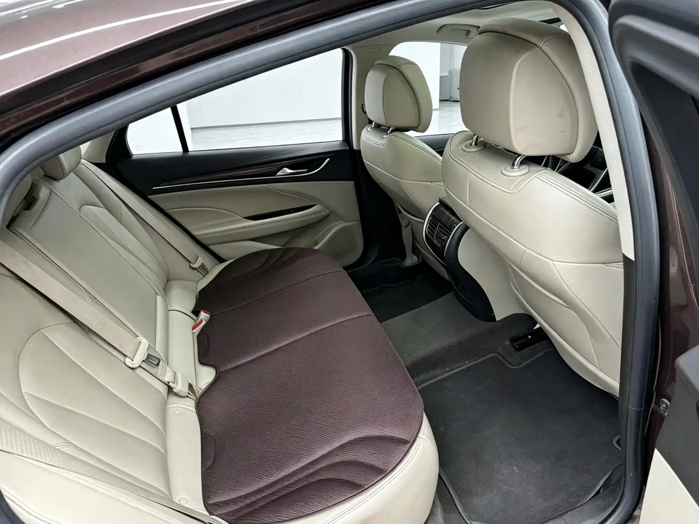 Фото 5 - Buick LaCrosse