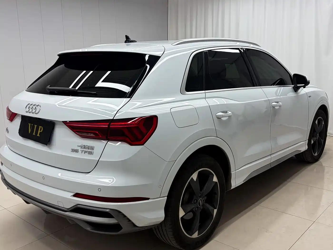 Audi Q3 2022 35 TFSI Fashion Dynamic фото 4