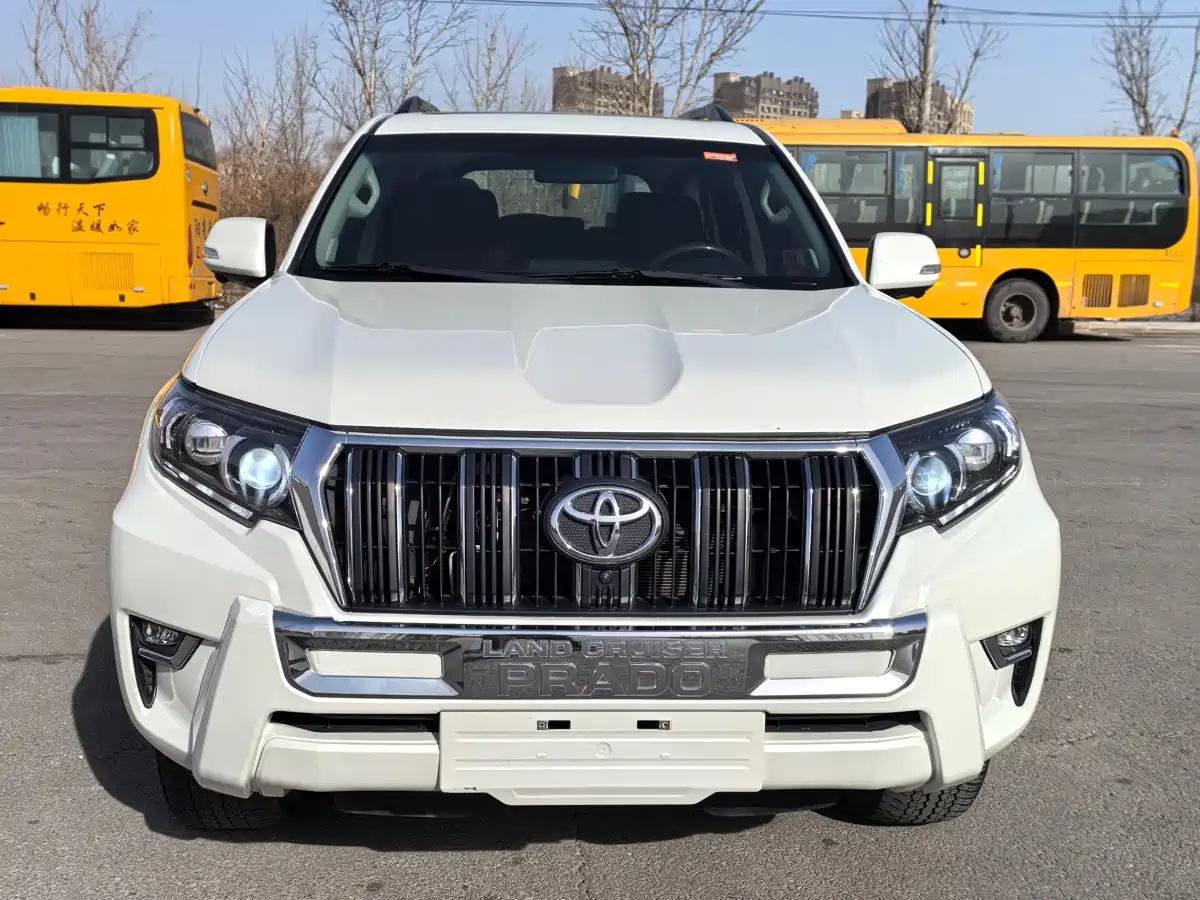 Toyota Prado 2018 3.5L Auto TX-L фото 3
