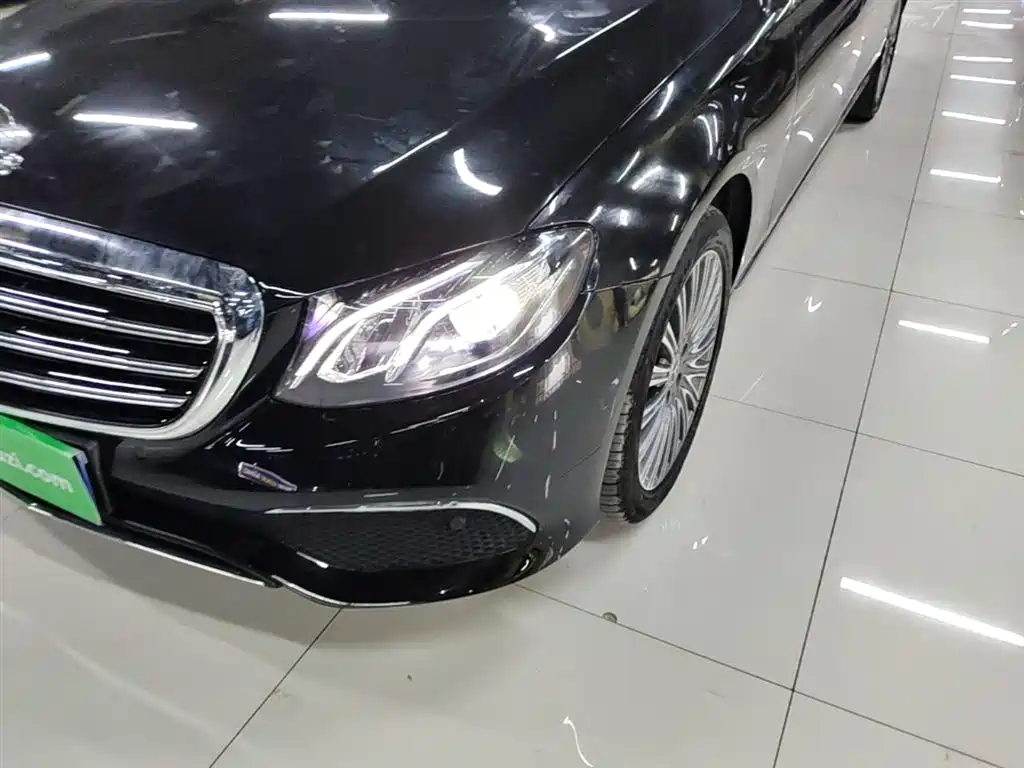Mercedes-Benz E-Class 2020 E 300 L Luxury Model фото 24