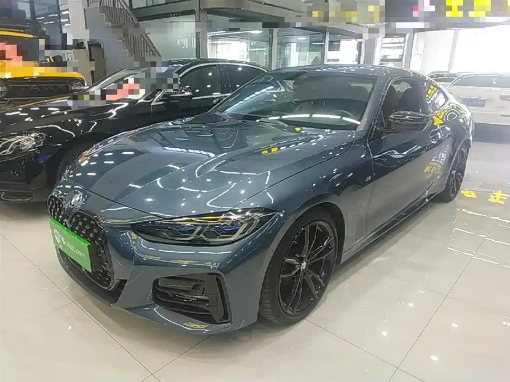 BMW 4 Series 2023 425i M Sport Shadowline Package фото 2