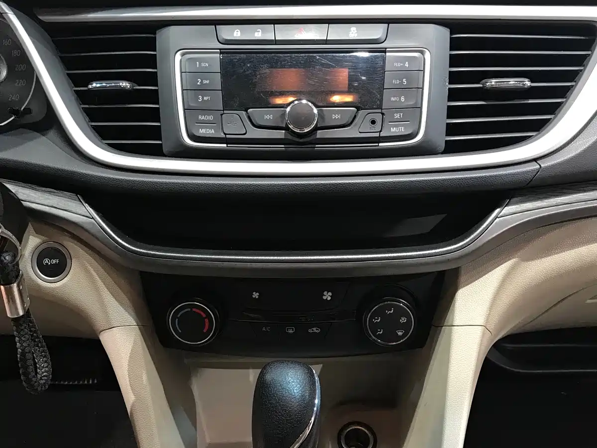 Buick Excelle 2017 15N Automatic Progressive фото 27