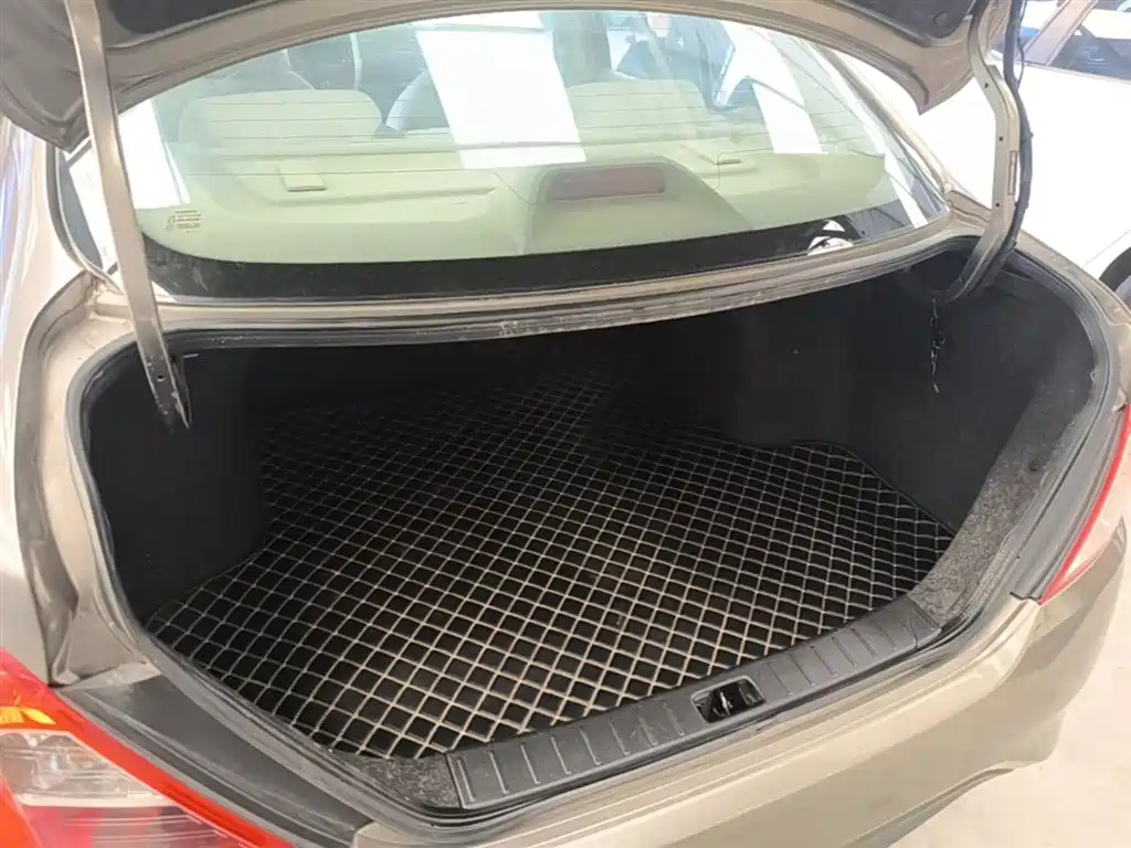 Nissan Sunny 2016 2015 1.5XE CVT Comfort