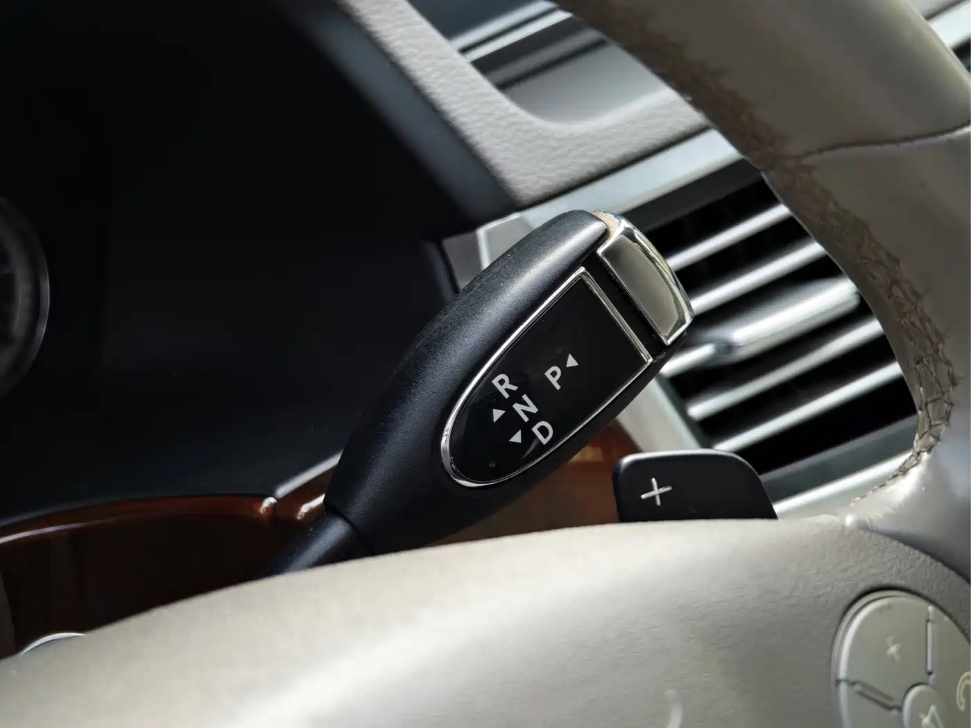 Mercedes-Benz E-Class 2012 E 200 L CGI Elegance фото 13