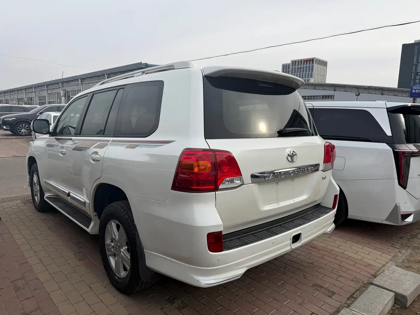 Toyota Land Cruiser (Import) 2015 2015 4.0L V6 Middle East Limited Edition