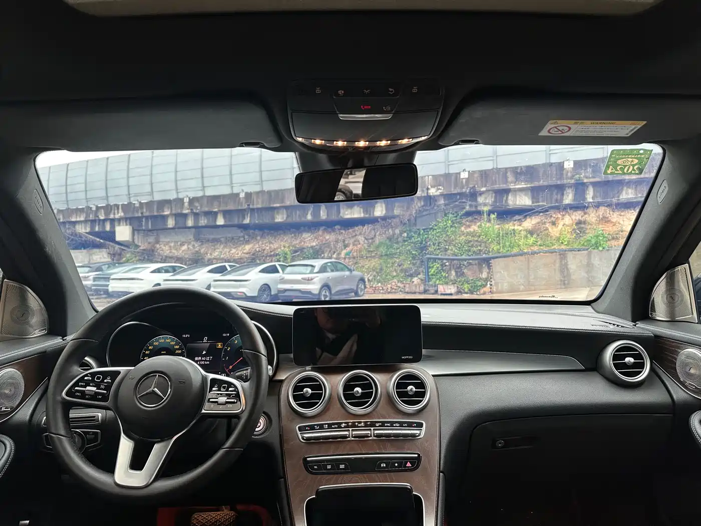 Mercedes-Benz GLC 2020 Facelift GLC 300 L 4MATIC Dynamic фото 6