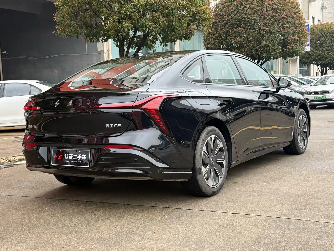 Hongqi HONGQI TIANGONG 05