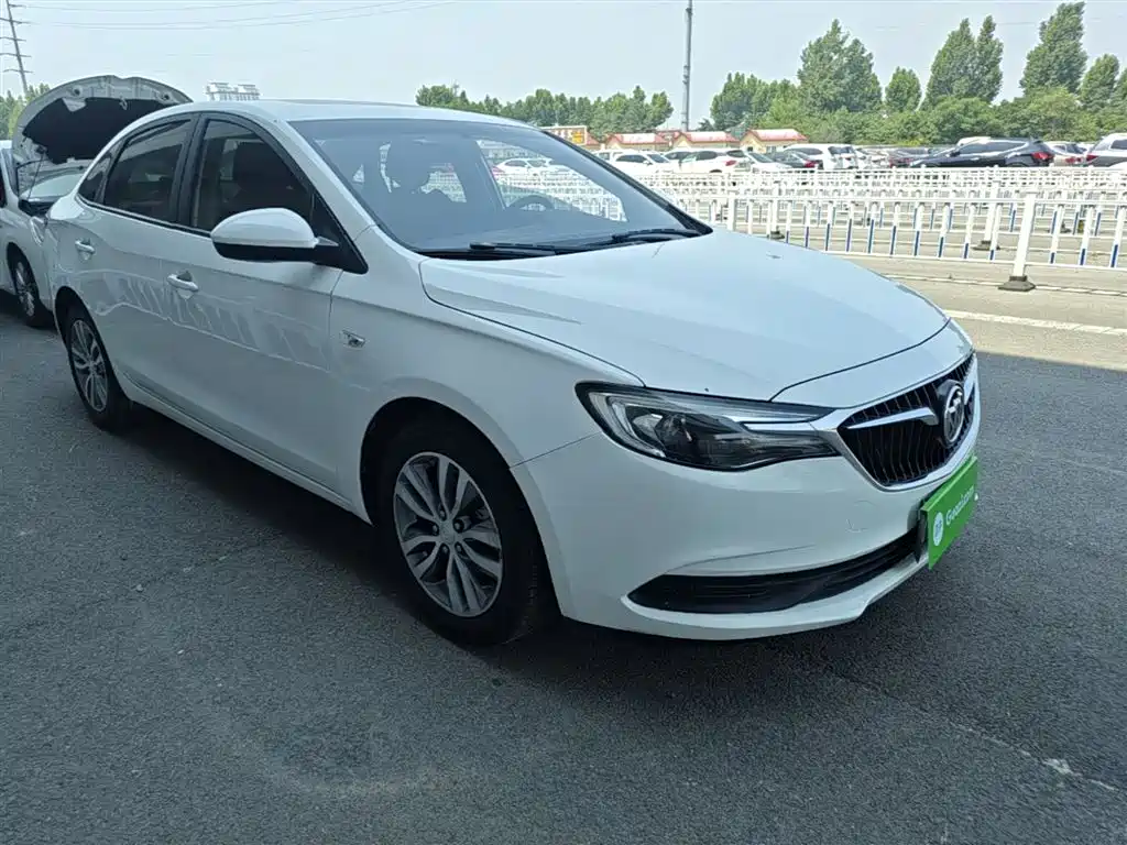 Buick Excelle 2018 18T Automatic Elite фото 4