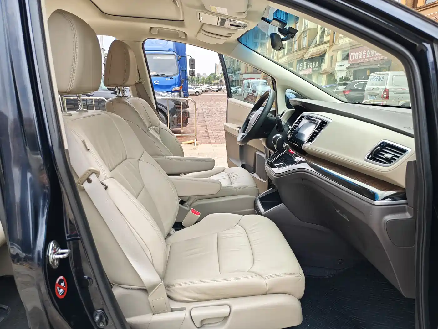 HONDA ODYSSEY