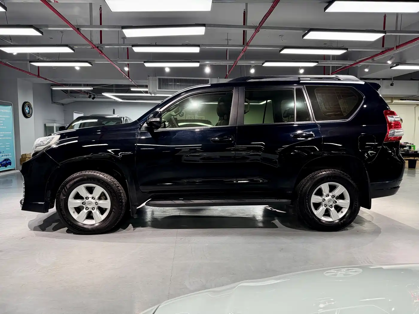 Toyota Prado 2016 2.7L Auto Standard Edition фото 4