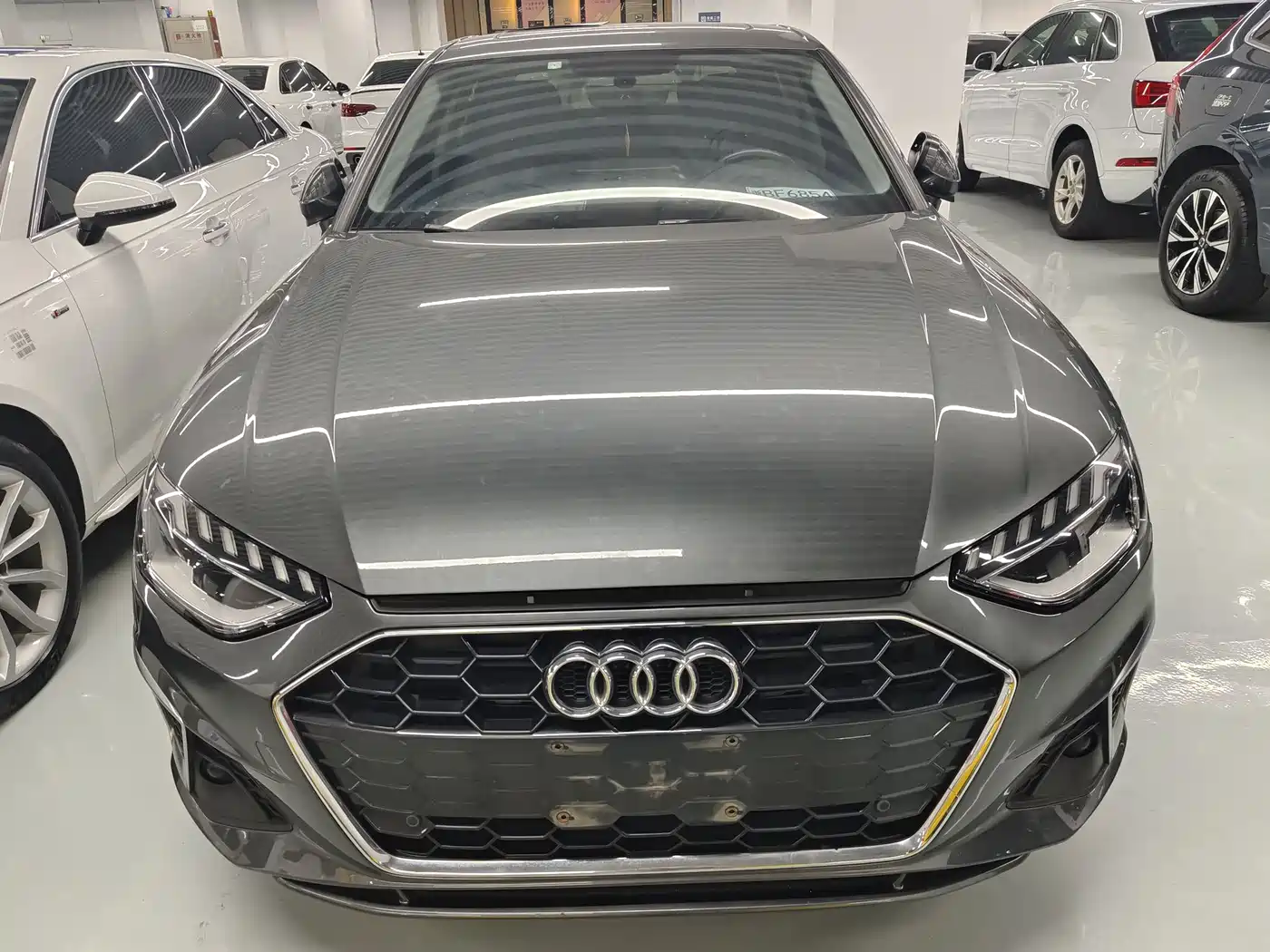 Audi A4L 2021 40 TFSI Premium Life Edition фото 2
