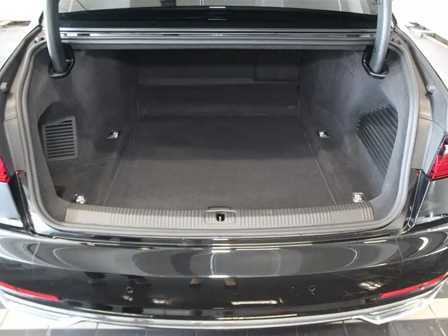 Audi A8 2019 Plus A8L 50 TFSI quattro Comfort фото 7