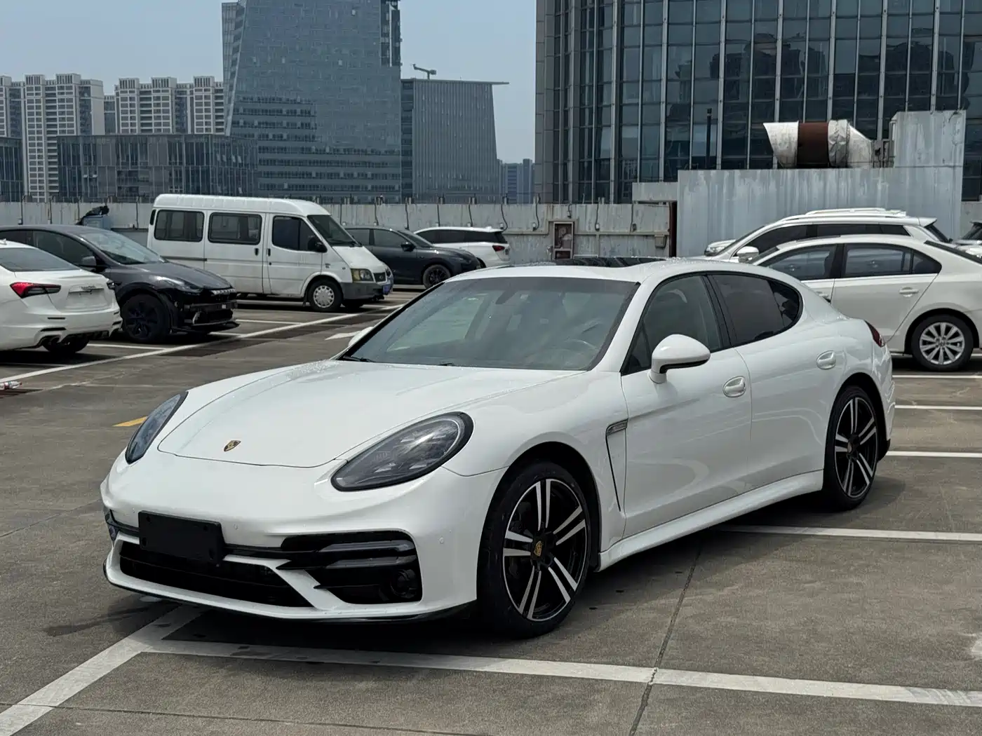 Porsche Panamera 2010 Panamera 3.6L фото 2