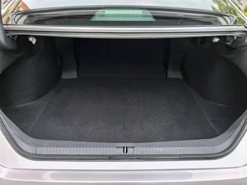 Toyota Avalon 2022 2.5L Touring Premium Edition фото 9