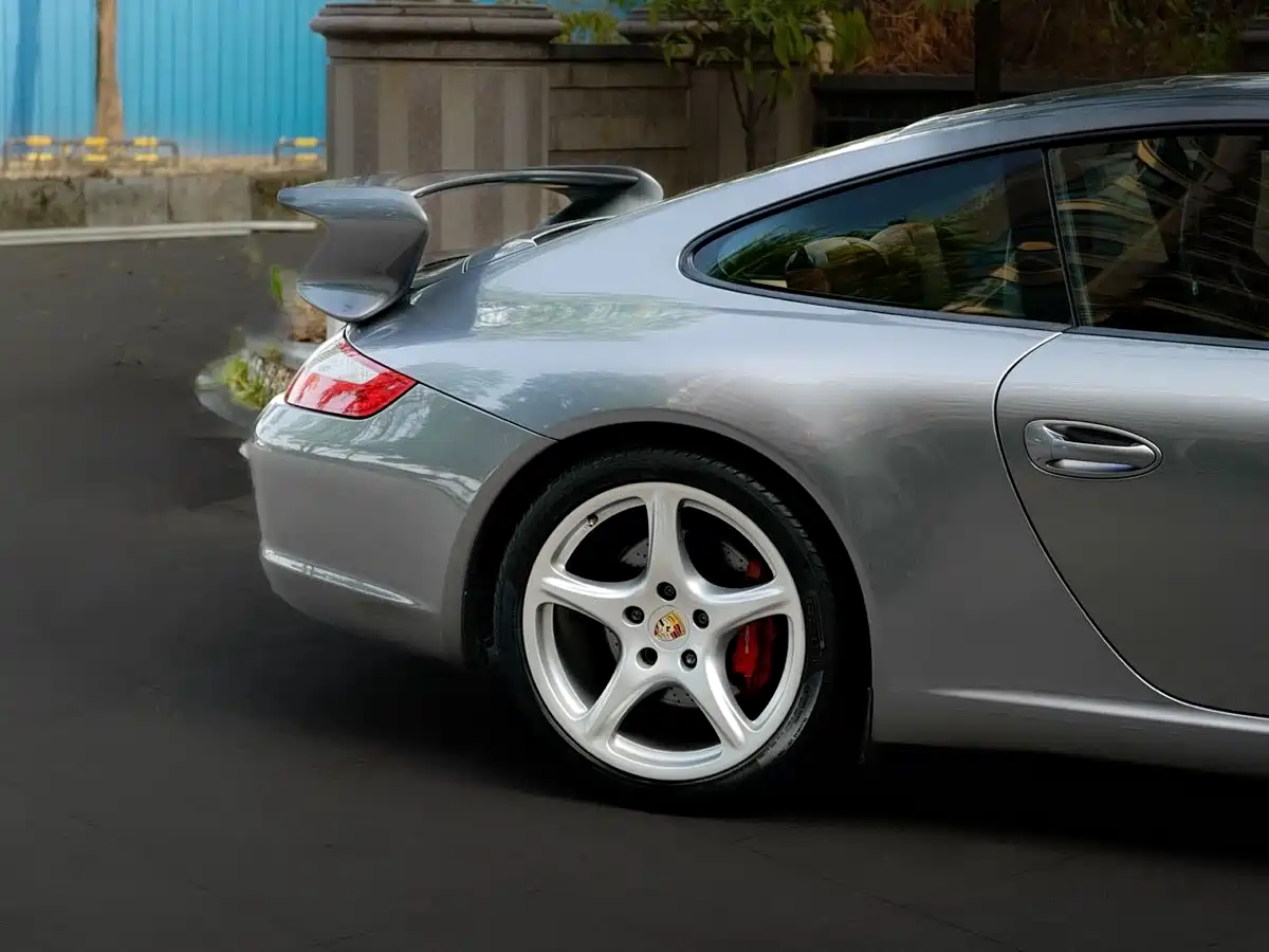 Porsche 911 2006 Carrera S AT 3.8L фото 8