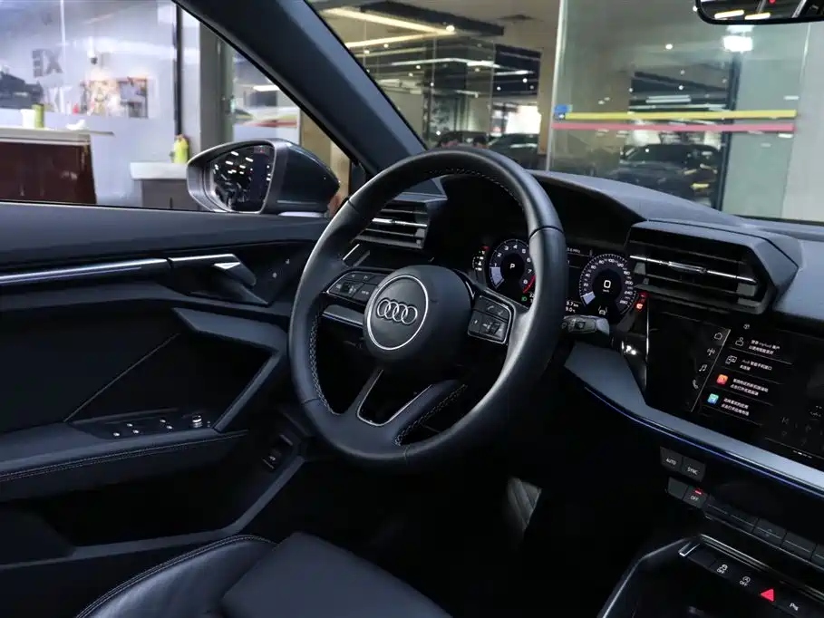 Audi A3 2024 Model Sportback 35 TFSI Fashion Sport фото 18