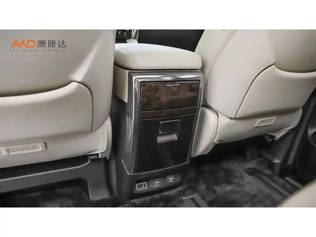 Toyota Alphard 2018 Facelift 3.5L Luxury Edition фото 10