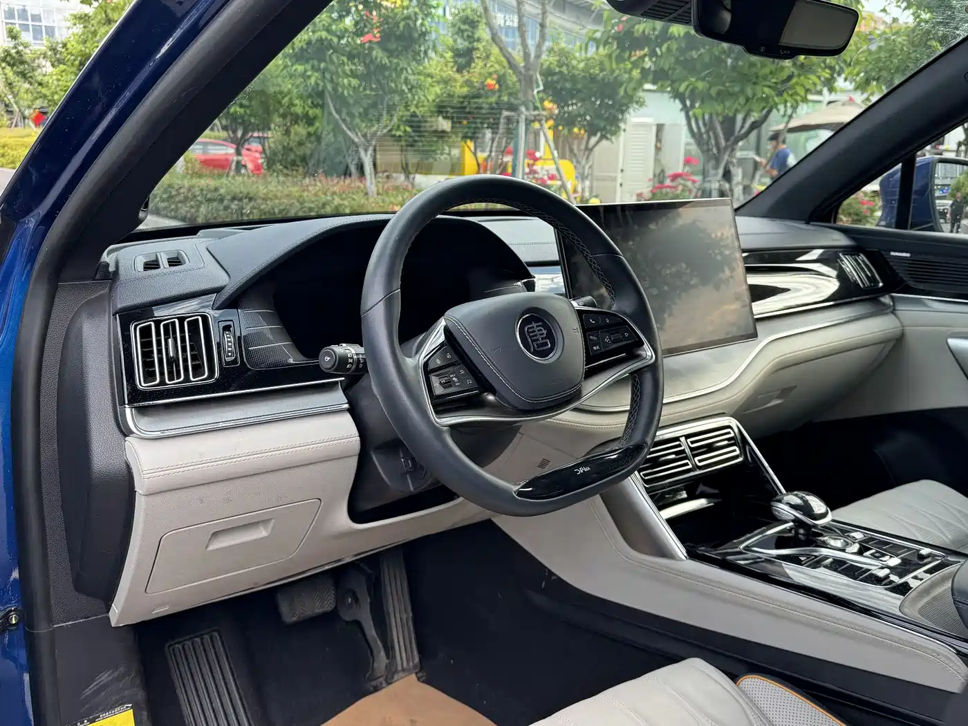 BYD Tang New Energy 2022 DM-p 215KM AWD Flagship фото 9