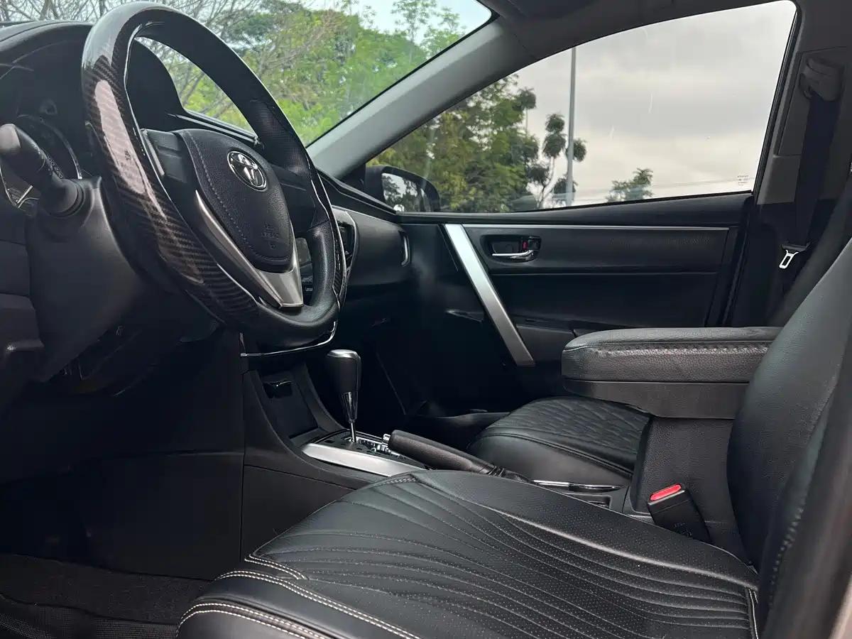 Toyota Corolla 2017 1.2T CVT GL фото 14