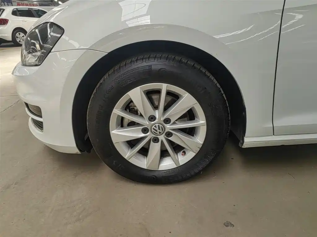 Volkswagen Golf 2016 1.6L Manual Fashion фото 23