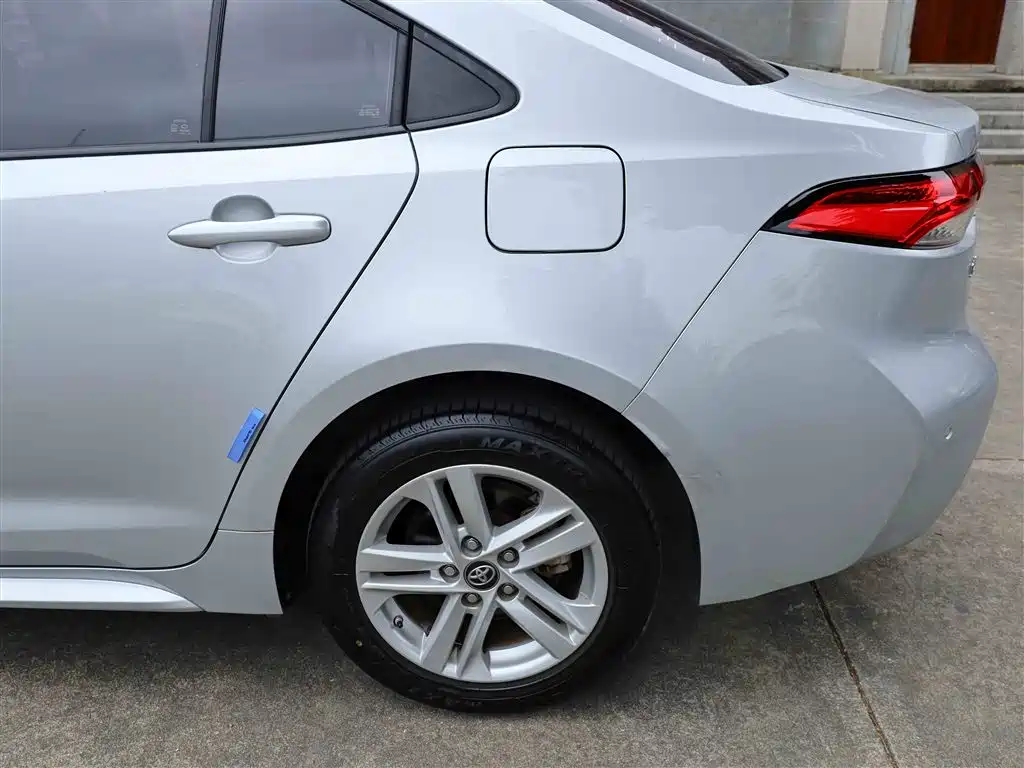 Toyota Levin 2021 185T CVT Luxury Edition фото 28