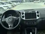 Photo 11 - Volkswagen Tiguan