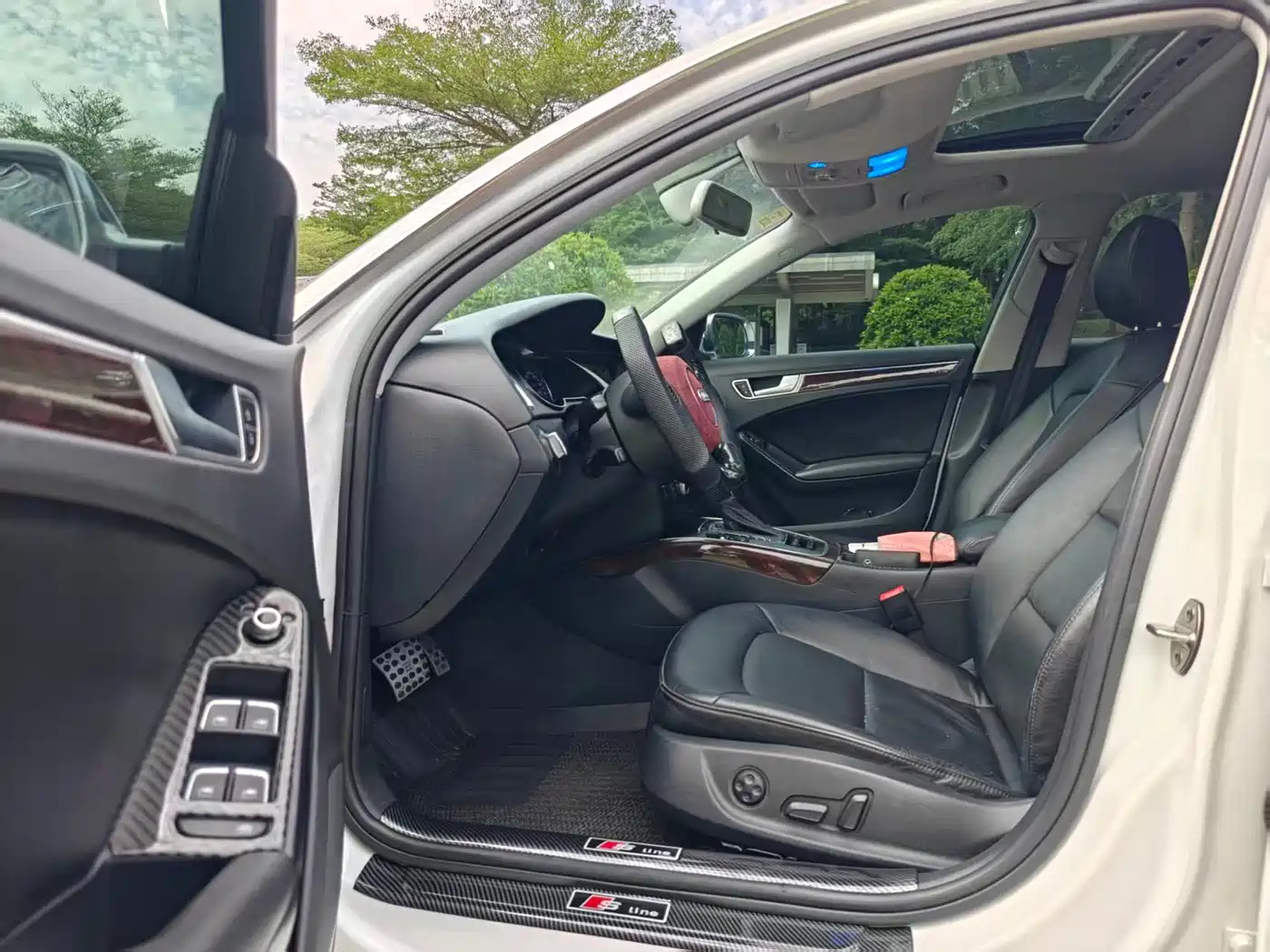 Audi A4L 2013 35 TFSI Automatic Standard фото 5