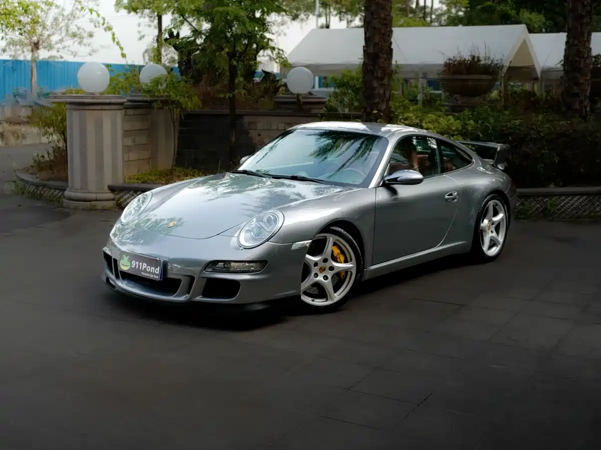Porsche 911 2006 Carrera S AT 3.8L