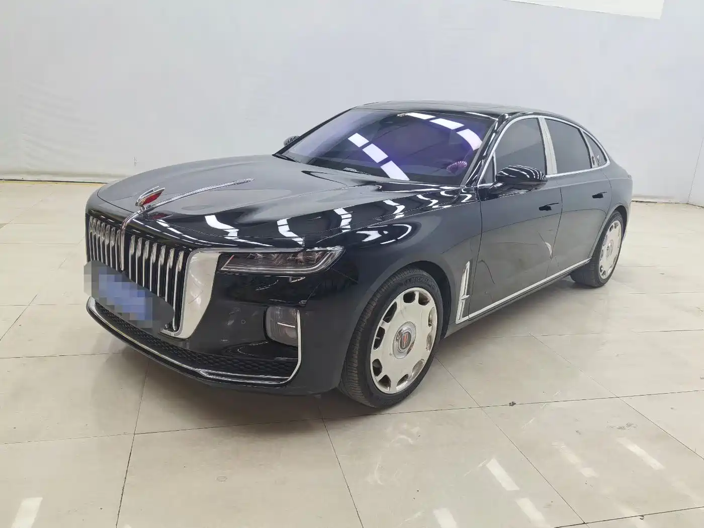 Hongqi H9 2023 Model 2.0T Smart Connect Flagship Edition