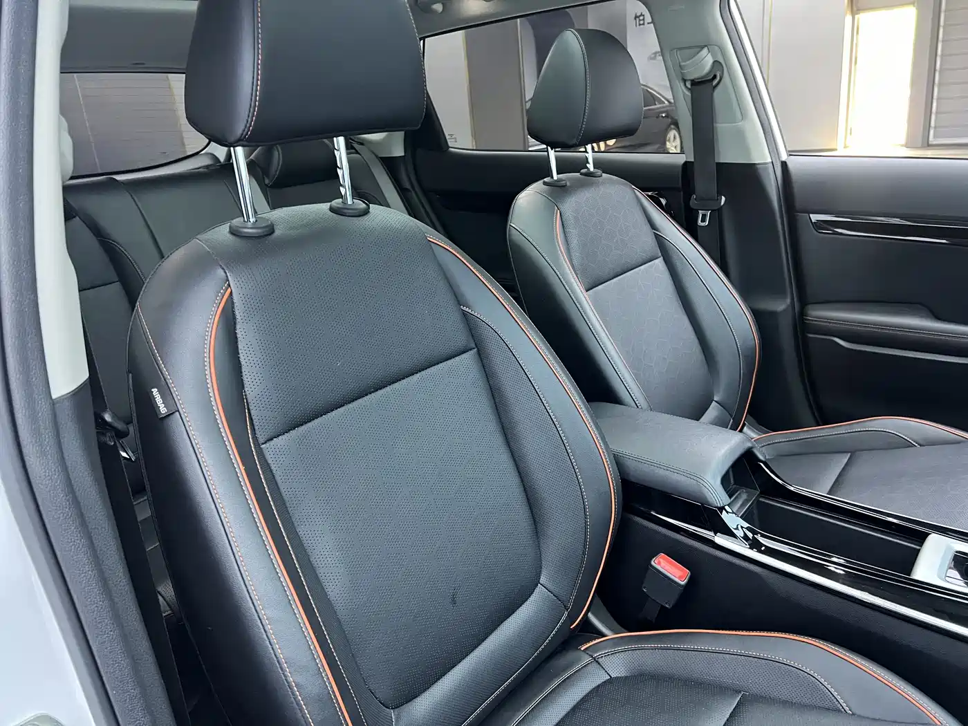 Kia Seltos 2023 1.5L CVT Luxury Edition фото 4