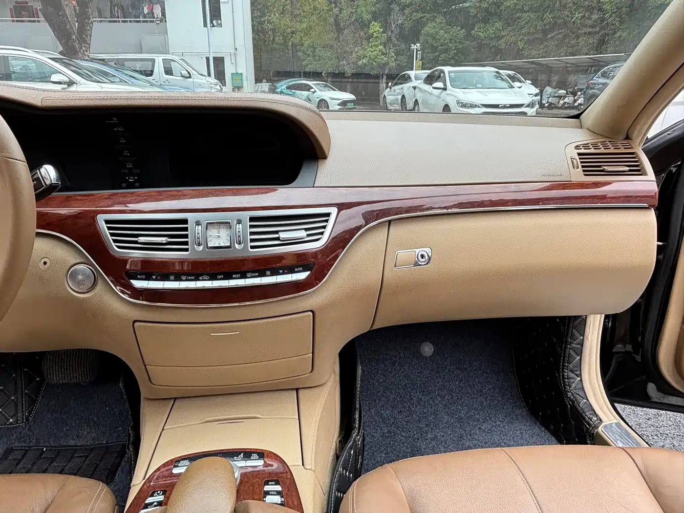 Mercedes-Benz S-Class 2008 S 300 L Premium фото 15