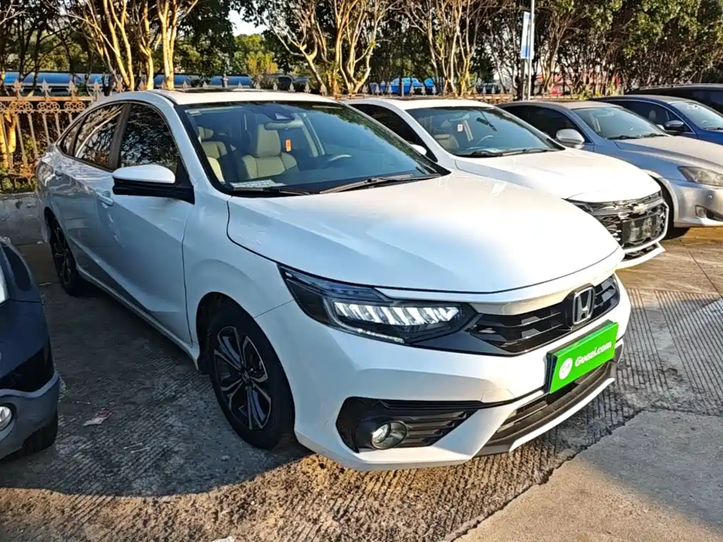 Honda ENVIX 2022 2022 180TURBO CVT Premium Edition