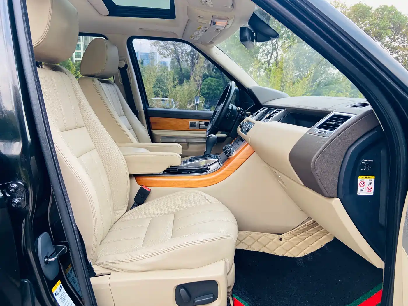 Land Rover Range Rover Sport 2013 3.0 TDV6 Diesel фото 13