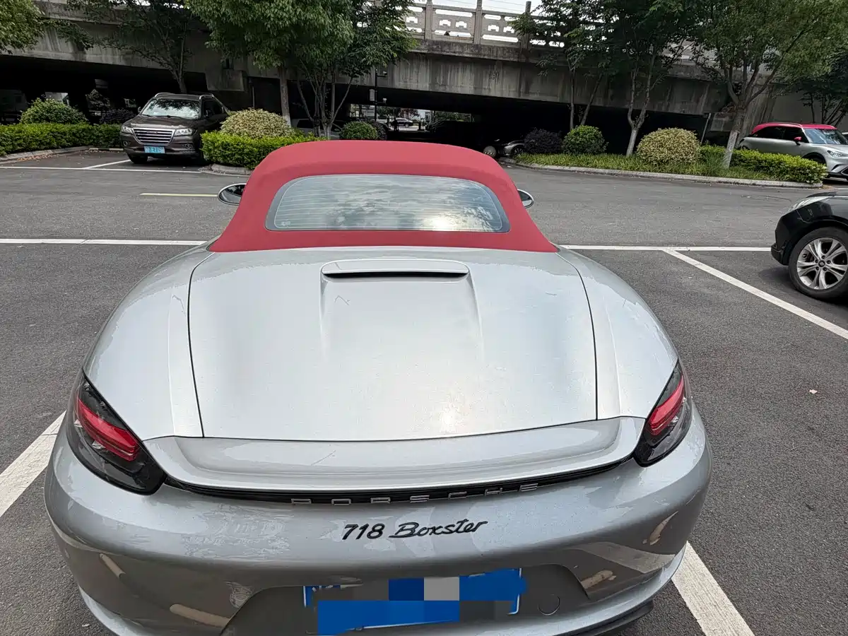 Porsche 718 2023 Boxster Style Edition 2.0T фото 3