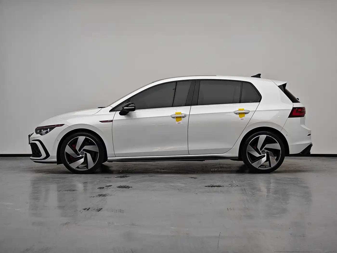 Volkswagen Golf GTI 2021 380TSI DSG GTI фото 9