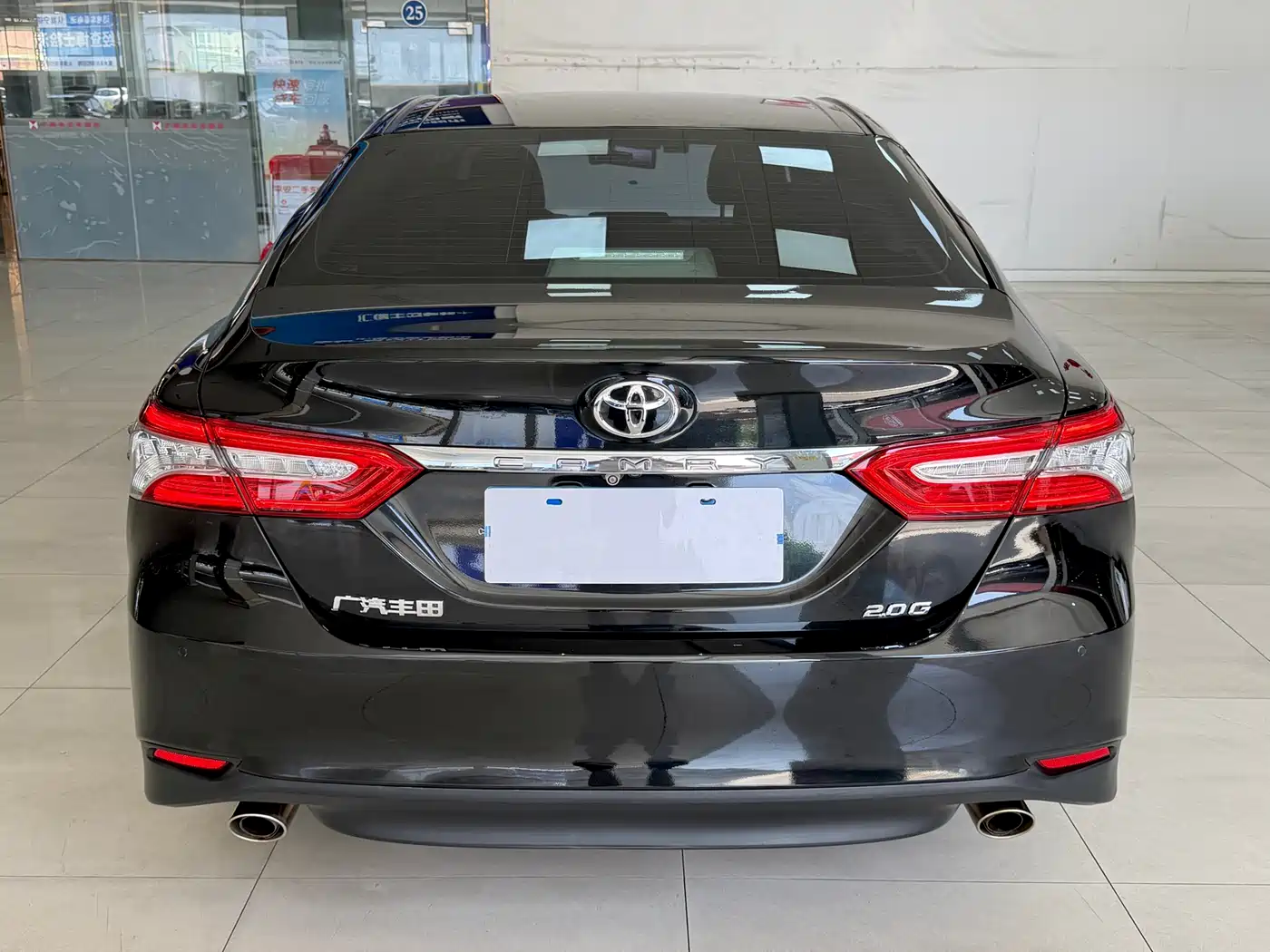 Toyota Camry 2021 2.0G Luxury Edition фото 13