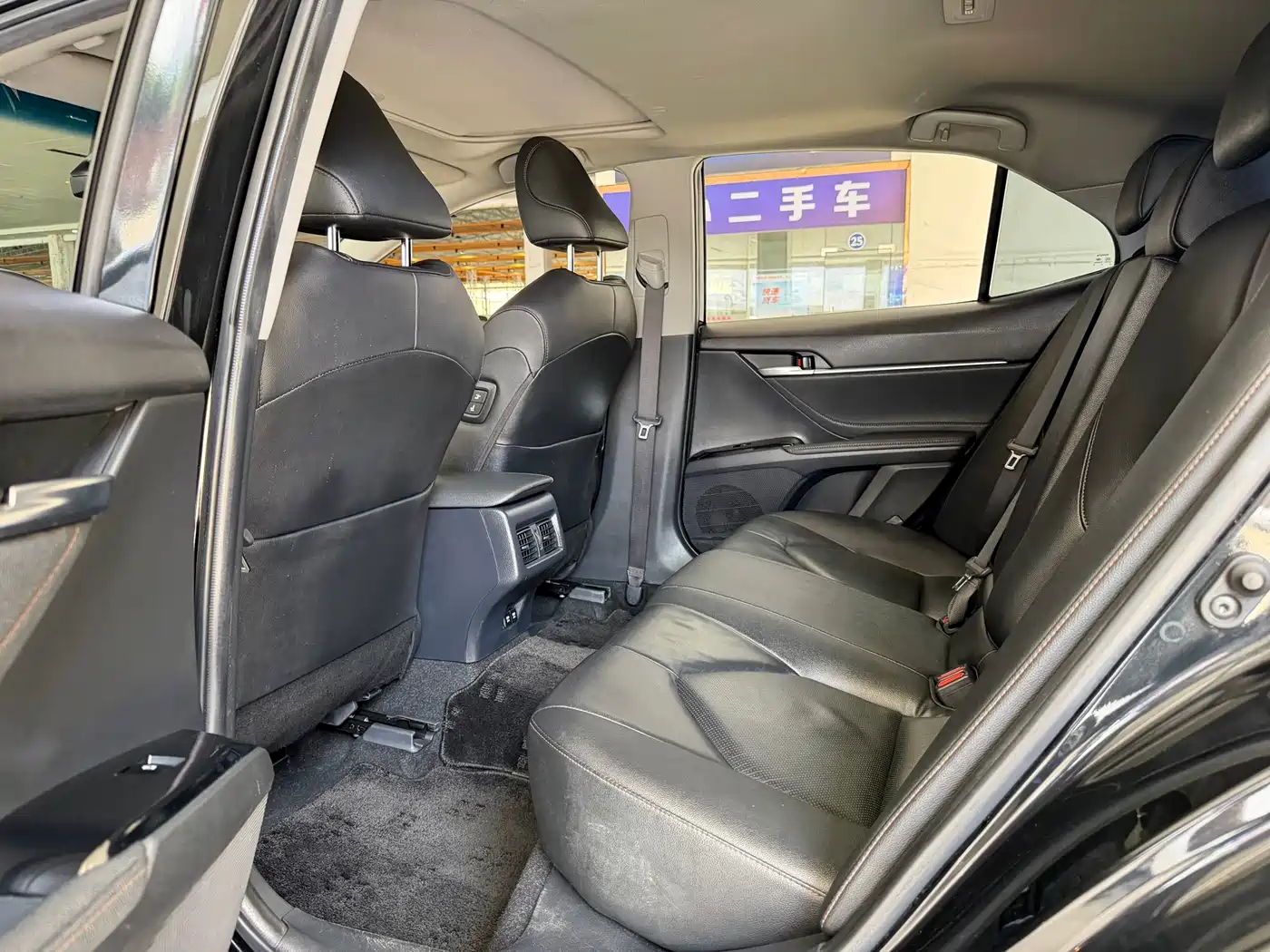 Toyota Camry 2021 2.0G Luxury Edition фото 6