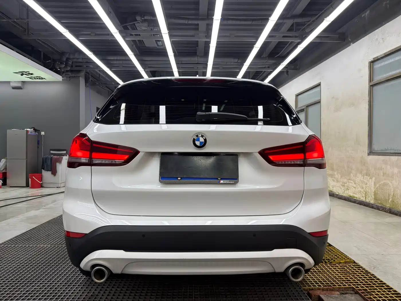 BMW X1 2022 sDrive25Li Leading фото 6