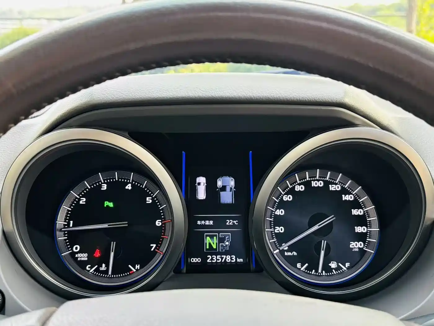 Toyota Prado 2014 4.0L Automatic TX фото 23