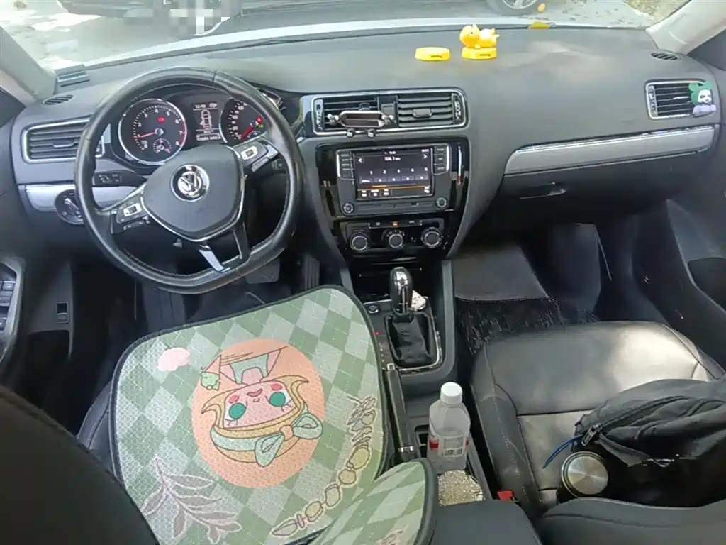 Volkswagen Sagitar 2018 280TSI DSG Spark Edition фото 16
